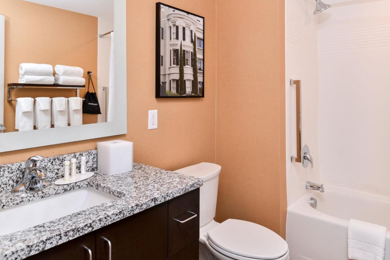 Towneplace Suites By Marriott Charleston-West Ashley Dış mekan fotoğraf